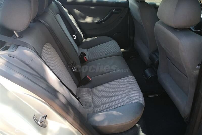 SEAT Toledo 1.9 TDi 110CV Sport