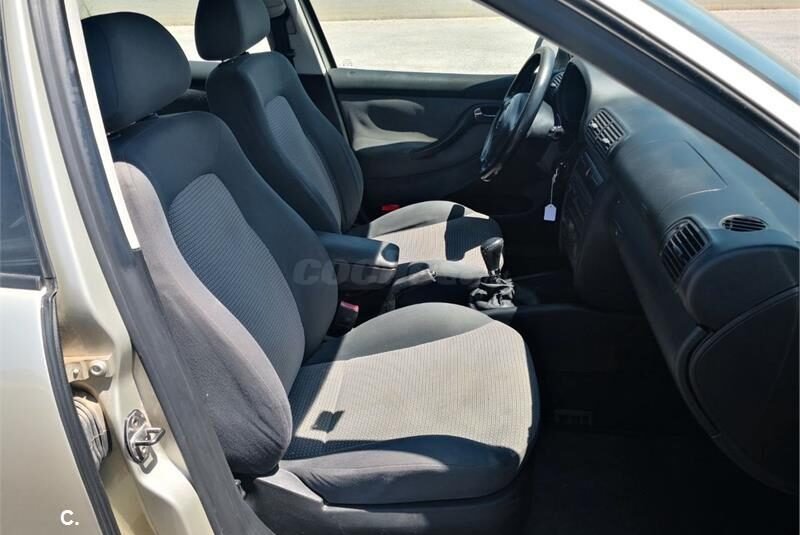 SEAT Toledo 1.9 TDi 110CV Sport