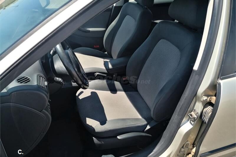 SEAT Toledo 1.9 TDi 110CV Sport