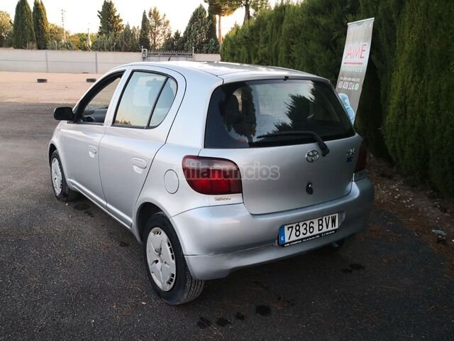 TOYOTA YARIS 1.4 D4D LINEA LUNA