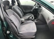 TOYOTA Avensis Linea Sol 2.0 16V