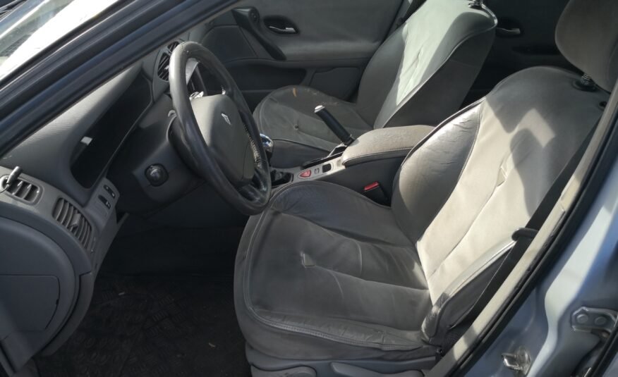 RENAULT Laguna 1.9dci
