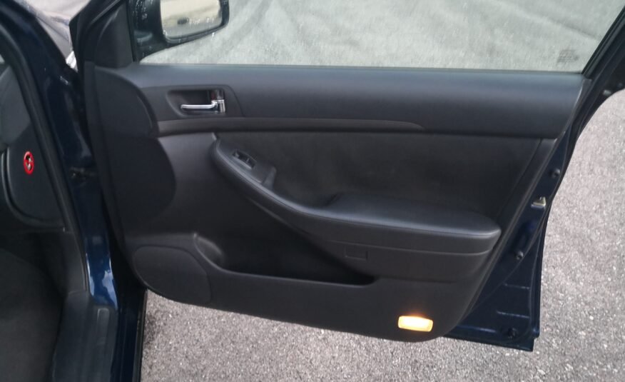 TOYOTA Avensis 1.8