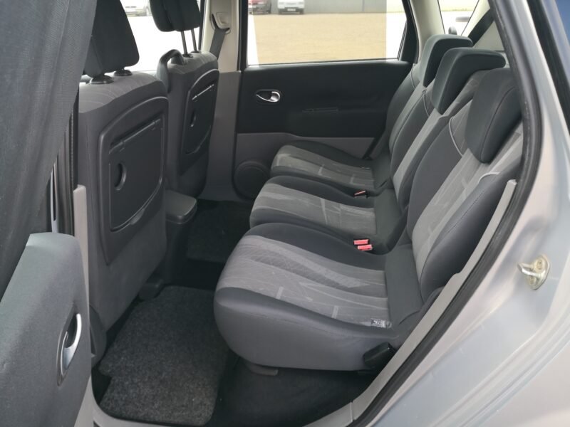 RENAULT Scenic 1.6 16v