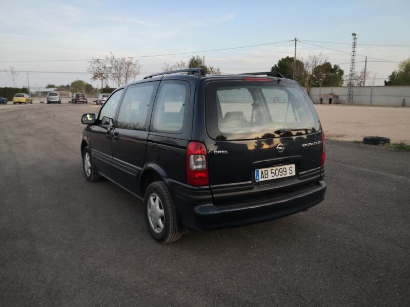 OPEL Sintra 2.2 GLS 16v