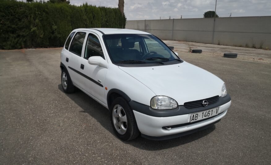 OPEL Corsa 1.2 16v