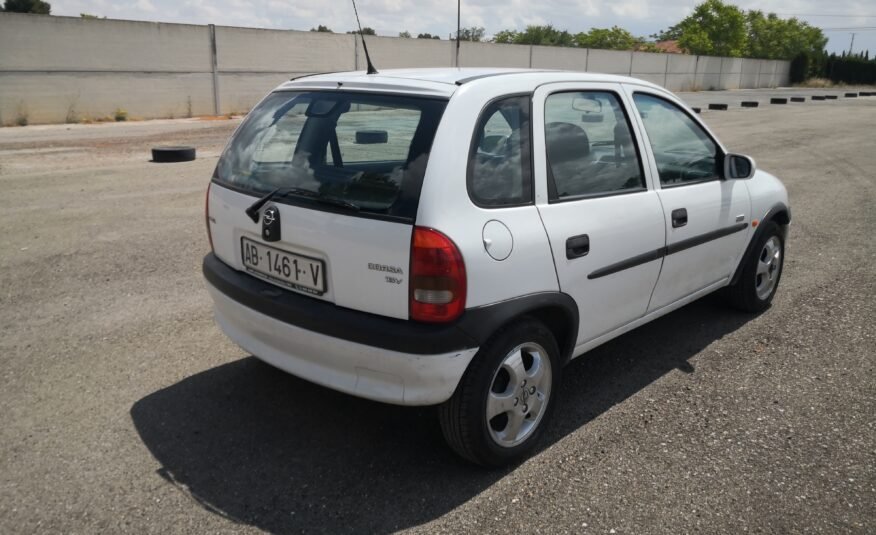OPEL Corsa 1.2 16v