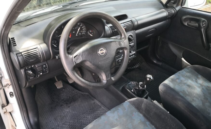 OPEL Corsa 1.2 16v