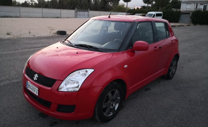 Suzuki Swift 1.3 GLX