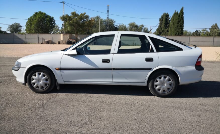 OPEL VECTRA 2.0