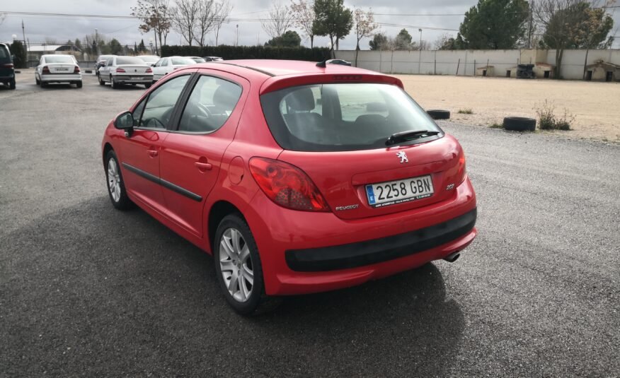 PEUGEOT 207 Sport 1.6Hdi