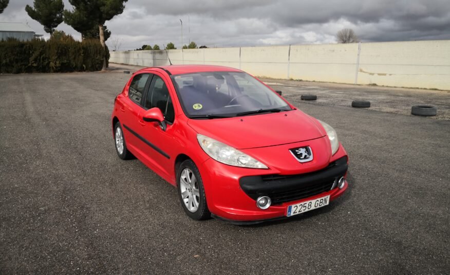 PEUGEOT 207 Sport 1.6Hdi