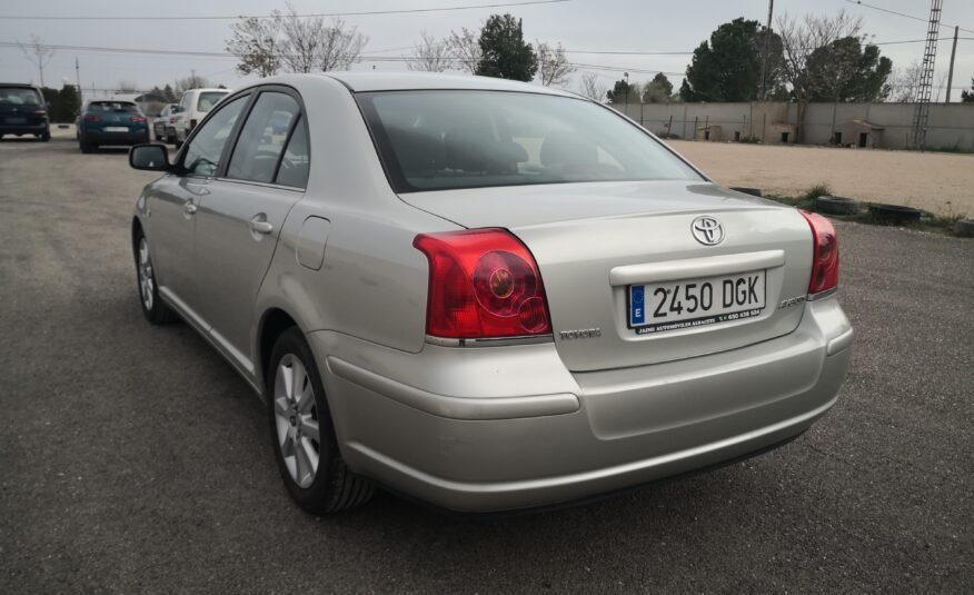 TOYOTA Avensis 1.8 VVTi 16v