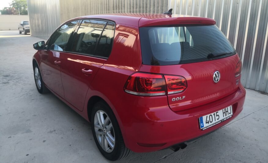 VOLKSWAGEN Golf 1.4TSI DSG7 SPORT