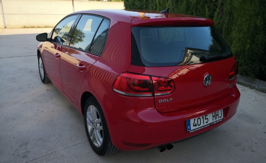 VOLKSWAGEN Golf 1.4TSI DSG7 SPORT