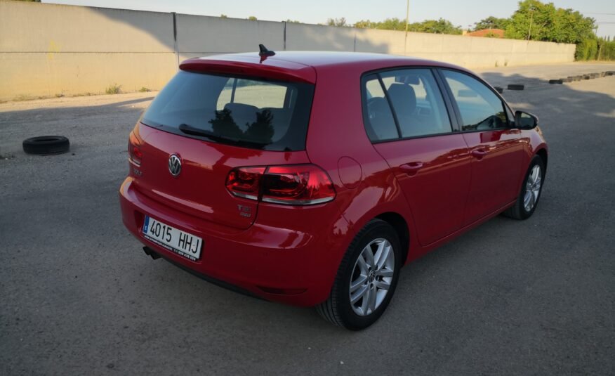 VOLKSWAGEN Golf 1.4TSI DSG7 SPORT