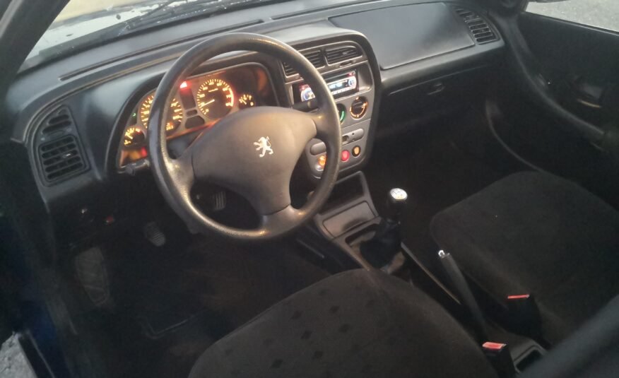 PEUGEOT 306 1.6