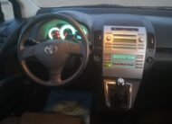TOYOTA Corolla Verso 2.2D4D