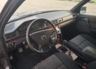 MERCEDES-BENZ 300D 2.5D