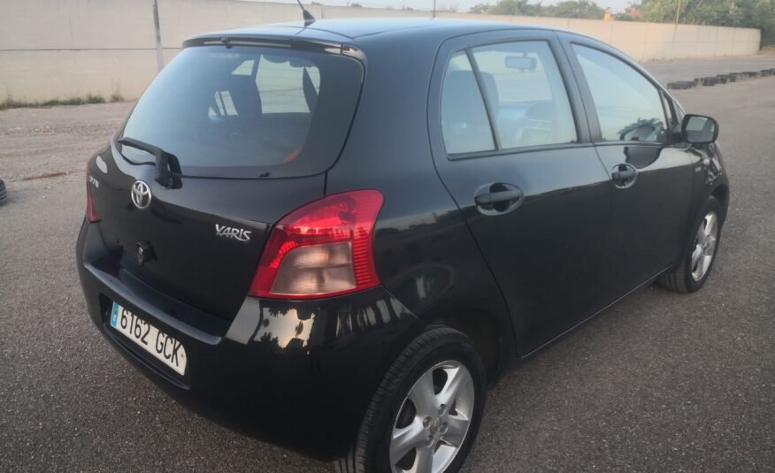 TOYOTA YARIS 1.4 D-4D
