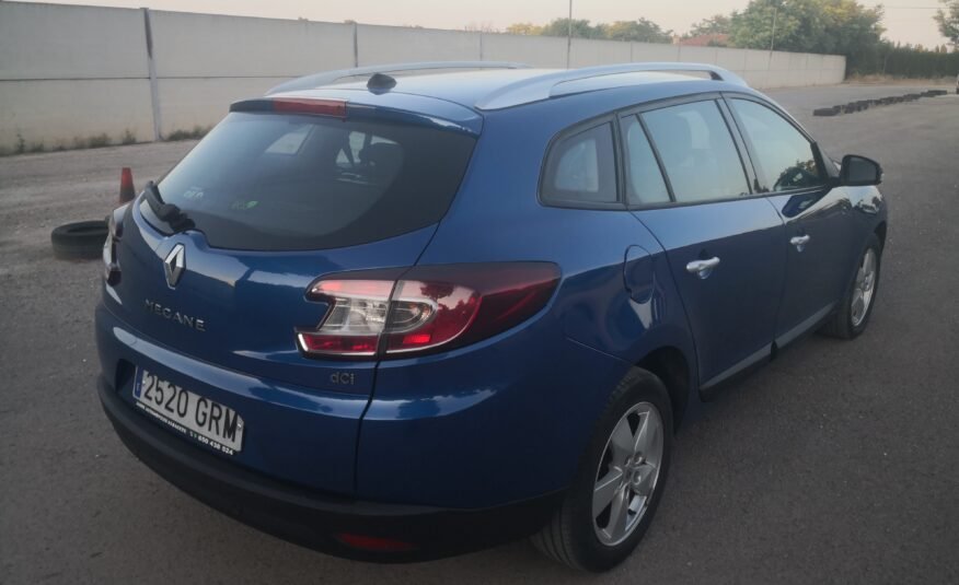 RENAULT Megane Sport Tourer 1.9dci