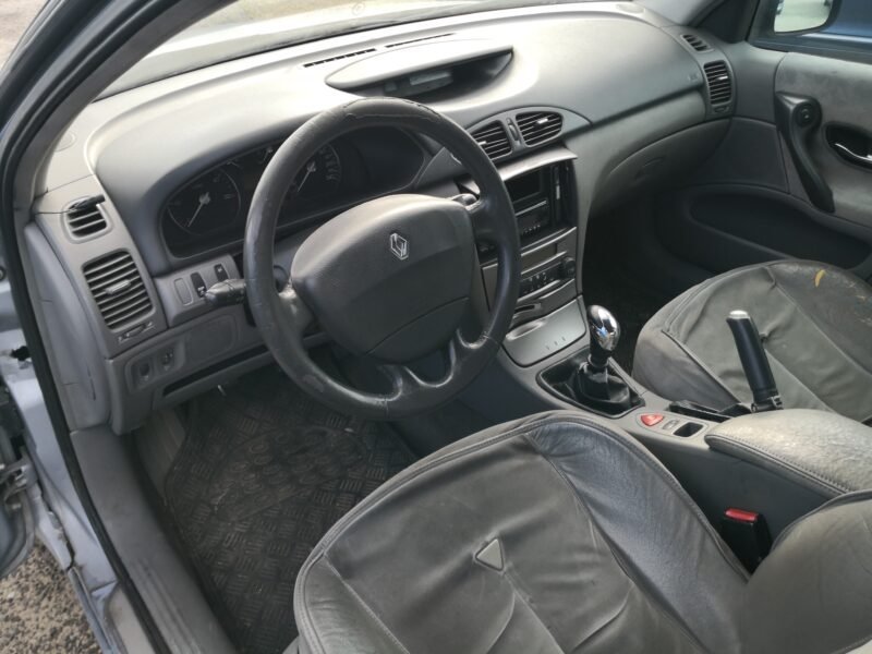 RENAULT Laguna 1.9dci