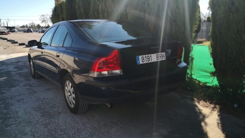 VOLVO S60 2.4