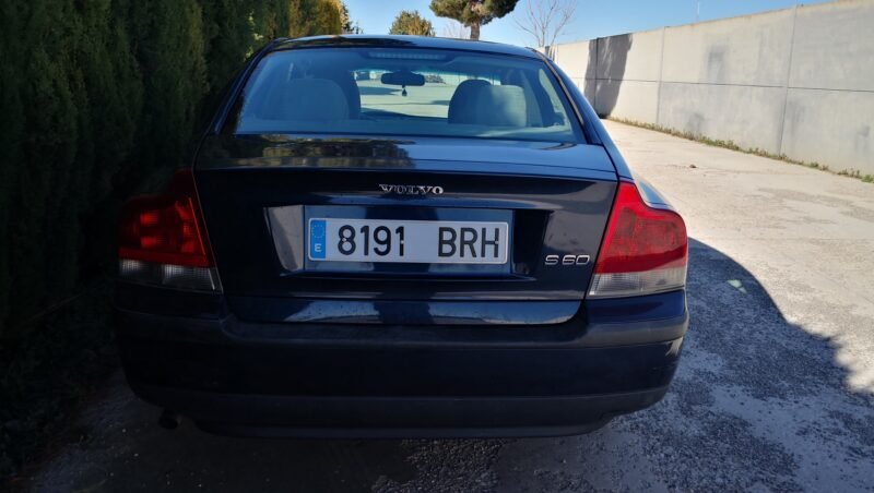 VOLVO S60 2.4