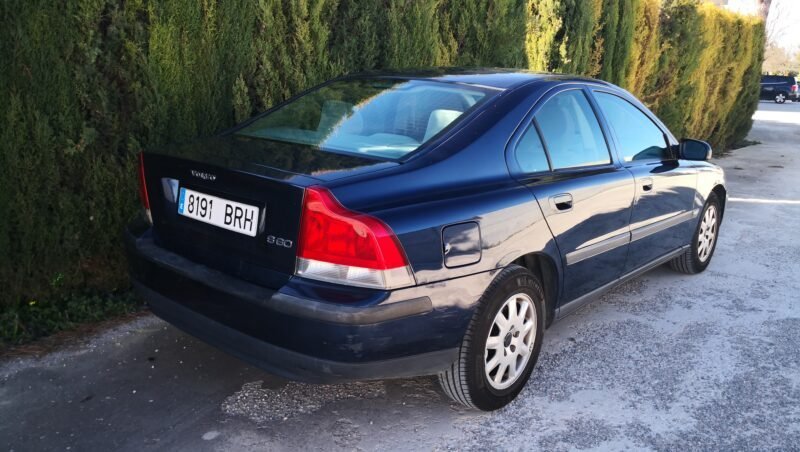 VOLVO S60 2.4