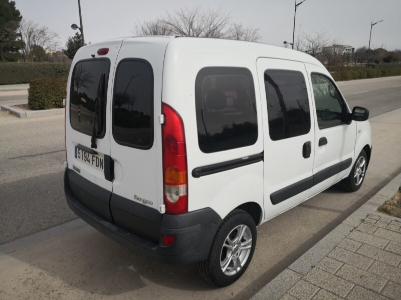 RENAULT Kangoo 1.5Dci