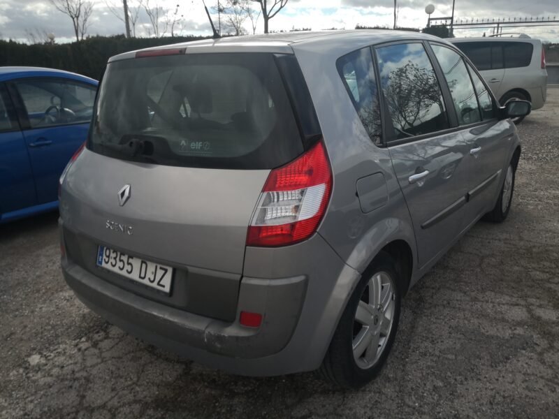 RENAULT Scenic 1.6 16v