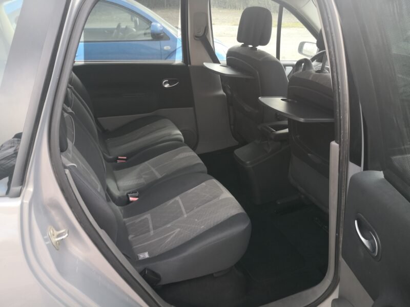 RENAULT Scenic 1.6 16v