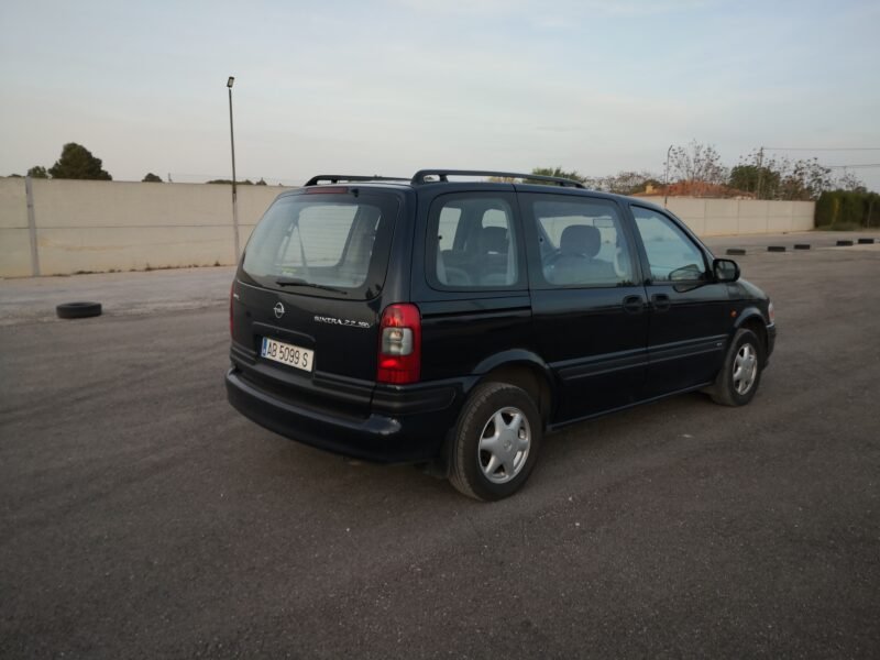 OPEL Sintra 2.2 GLS 16v