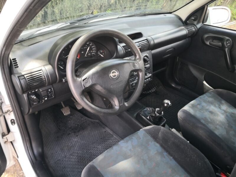 OPEL Corsa 1.2 16v