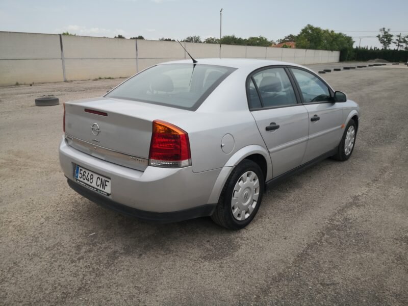OPEL VECTRA 2.2Dti 16v