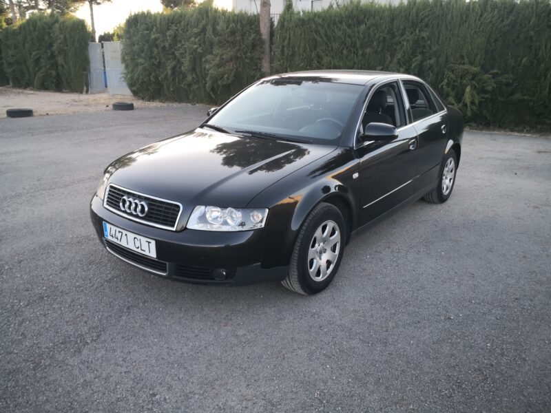 AUDI A4 1.9tdi 5 velocidades