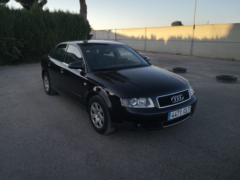 AUDI A4 1.9tdi 5 velocidades
