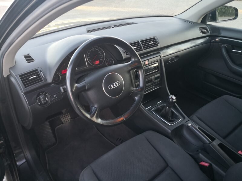 AUDI A4 1.9tdi 5 velocidades