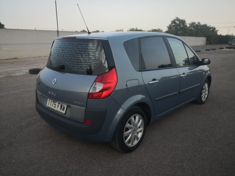 RENAULT Scenic 1.6 16v