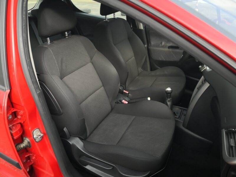 PEUGEOT 207 Sport 1.6Hdi