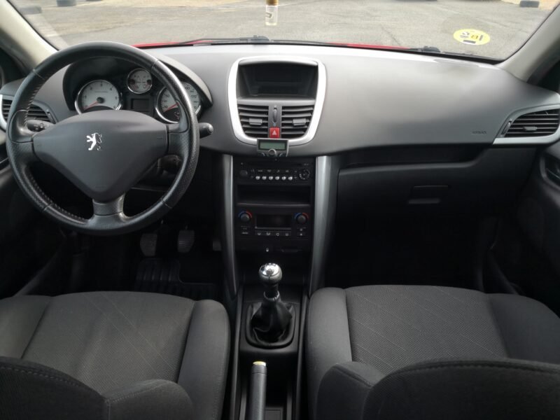 PEUGEOT 207 Sport 1.6Hdi