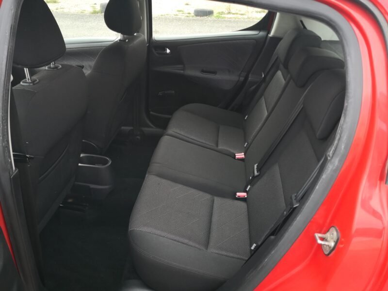 PEUGEOT 207 Sport 1.6Hdi