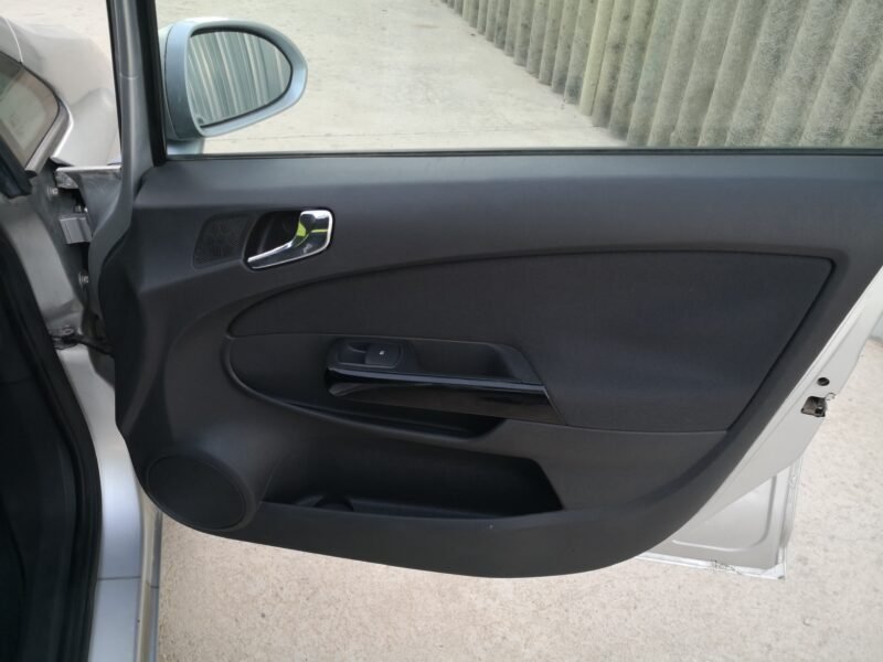 OPEL Corsa 1.3 Cdti