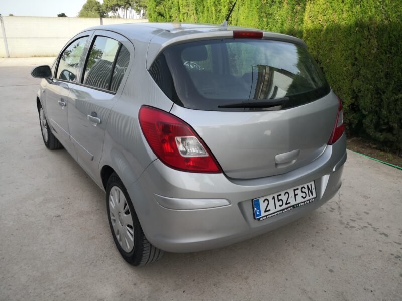 OPEL Corsa 1.3 Cdti