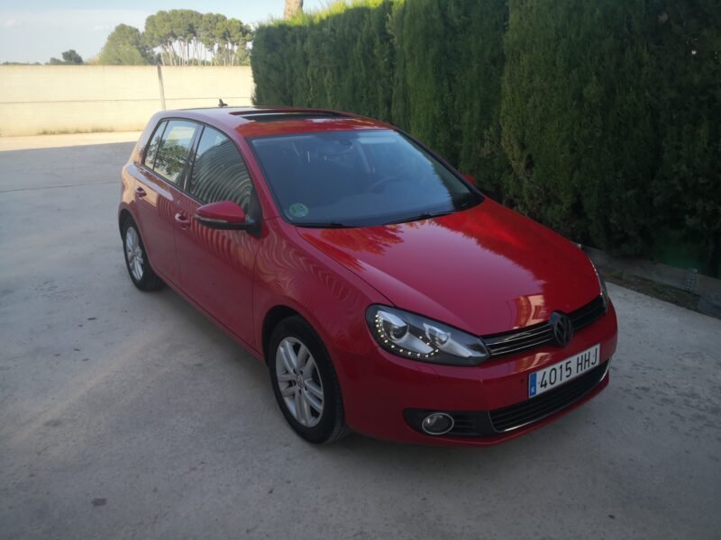 VOLKSWAGEN Golf 1.4TSI DSG7 SPORT