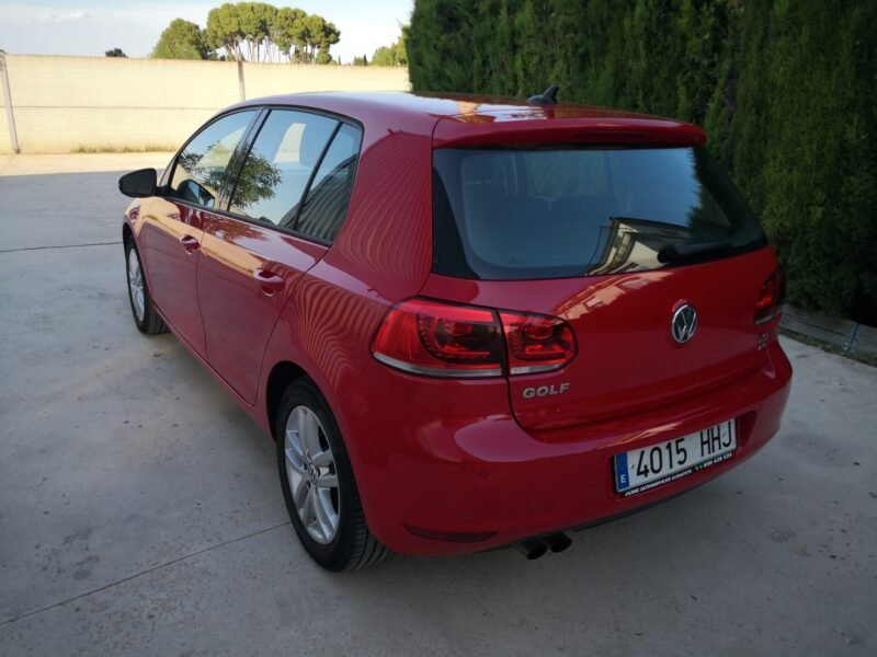 VOLKSWAGEN Golf 1.4TSI DSG7 SPORT