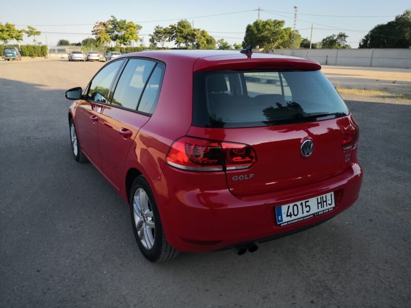 VOLKSWAGEN Golf 1.4TSI DSG7 SPORT