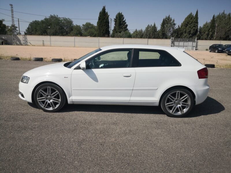 AUDI A3 1.9tdi S-line