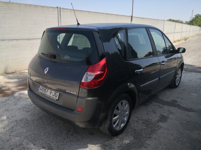 RENAULT Scenic 1.5Dci