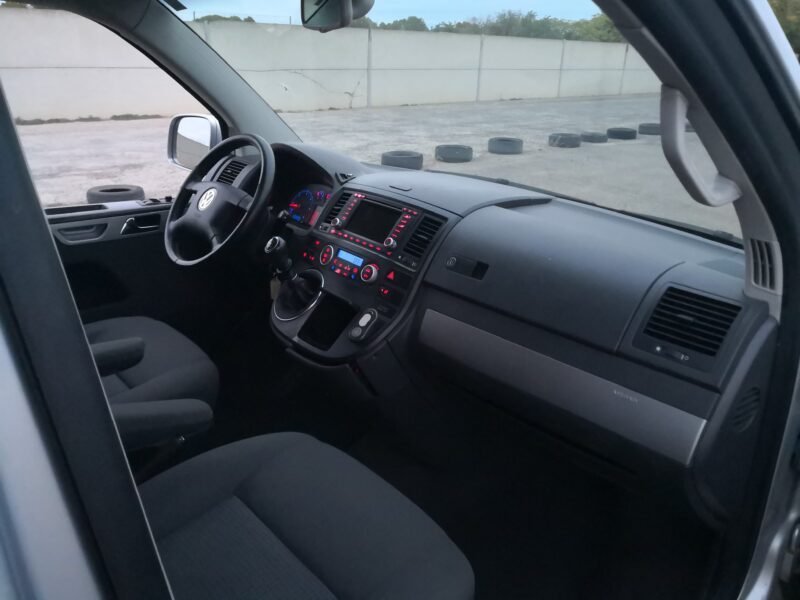 VOLKSWAGEN Multivan 2.5tdi 6 velocidades 7 plazas